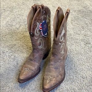 New Justin Women’s Velvet Crush Boots